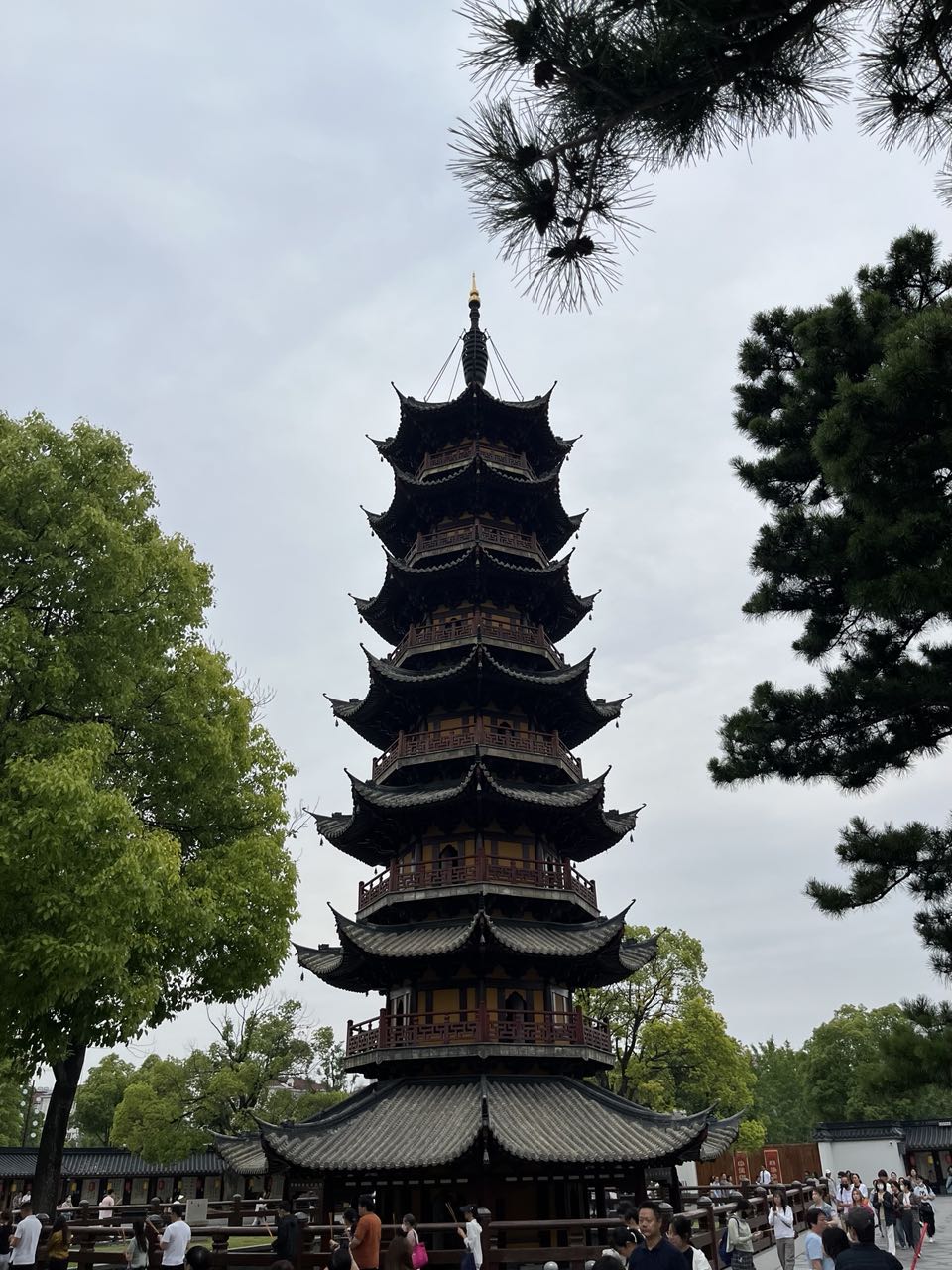 龙华寺